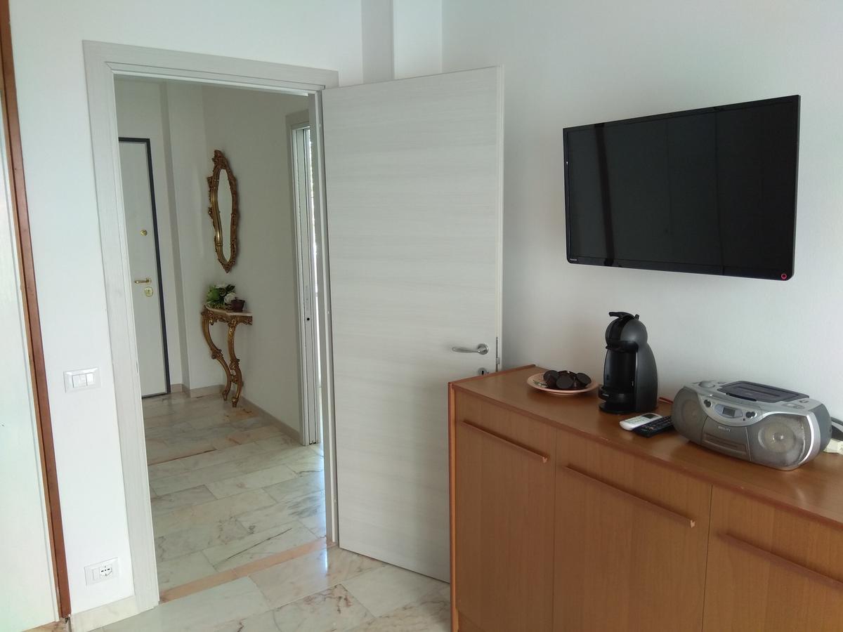 Apartament Da Cipollina In Pieno Centro San Remo Zewnętrze zdjęcie